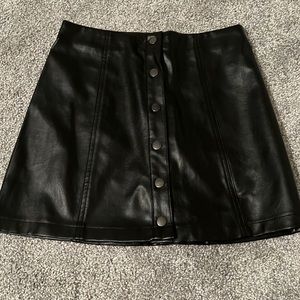 NWT never before worn faux leather button up high waisted mini skirt size small